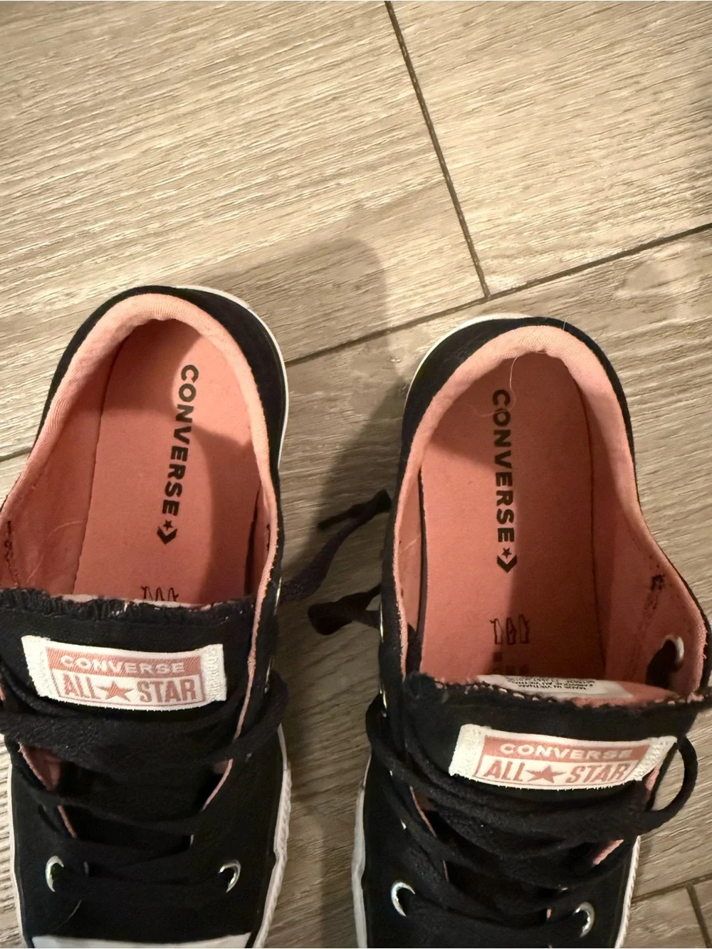 Converse Kids Black Low Top Sneakers with Pink Lining